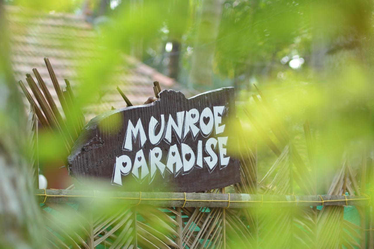 Munroe Paradise Mundrothuruth Exterior photo